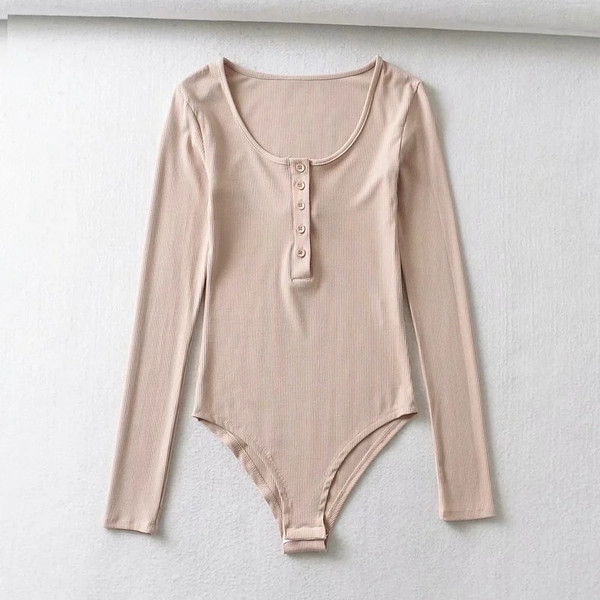 Нов модел дамско еластично боди с обло деколте и копчета