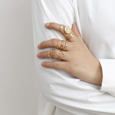 Модерен дамски ежедневен комплект от девет пръстена