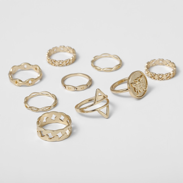 Moodne naiste igapäevane üheksast sõrmust koosnev komplekt