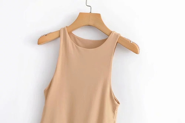 Moteriškas bodis įvairių spalvų