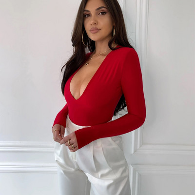 Καθημερινό γυναικείο  κορμάκι με λαιμόκοψη και μακριά μανίκια