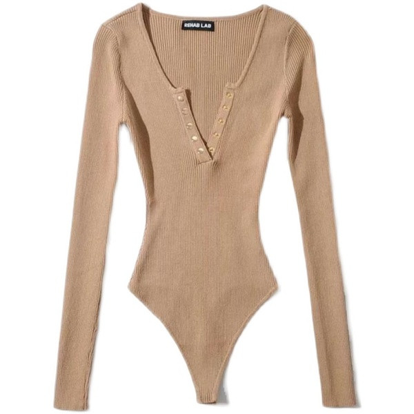 Uus spitsikaelusega ja mitmes värvitoonis nööpidega naiste keha mudel