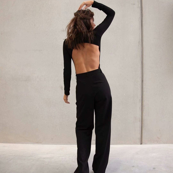 Καθημερινό γυναικείο κορμάκι με γυμνή πλάτη