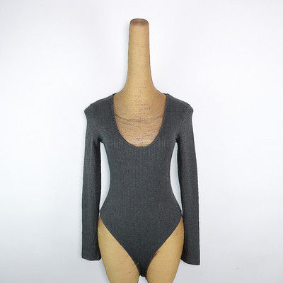 Γυναικείοκλασικό μοντέλο  κορμάκι με οβάλ λαιμόκοψη