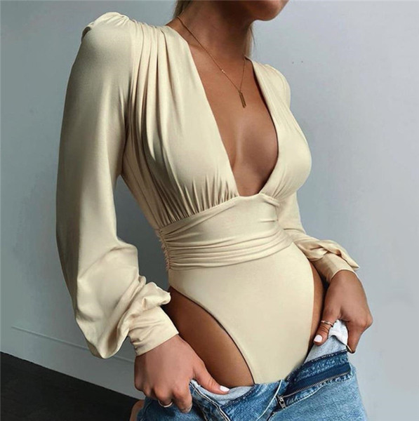 Sügava kaelusega naiste kehapluus