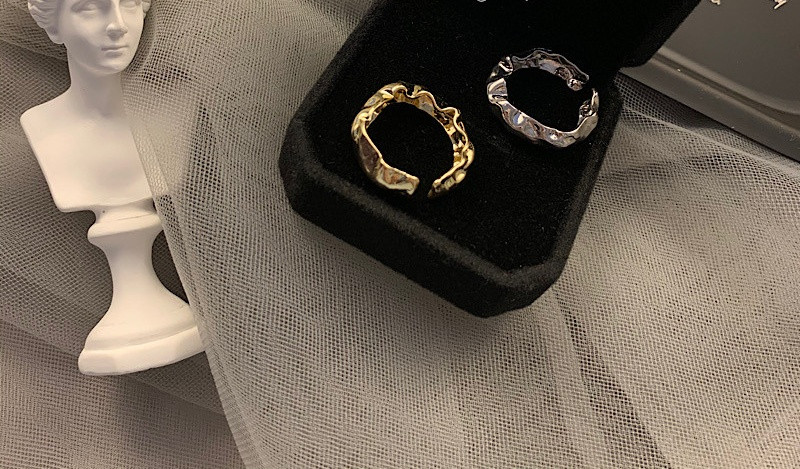 Γυναικείο μοντέρνο δαχτυλίδι κλασικό μοντέλο