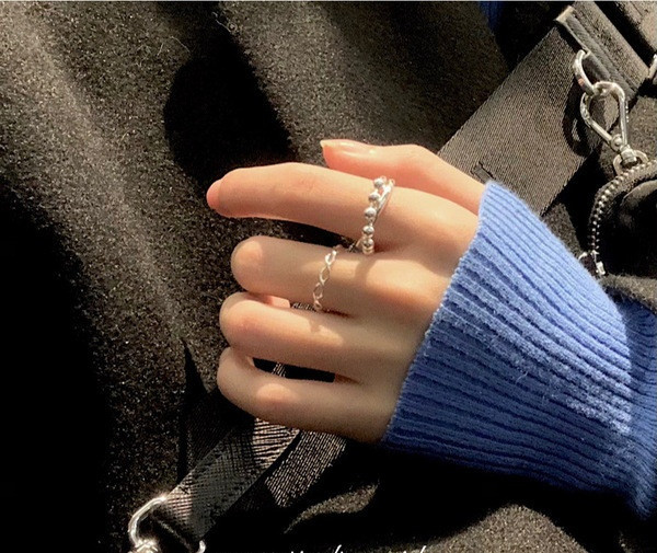 Καθημερινό σετ γυναικείο με δύο δαχτυλίδια - κλασικό μοντέλο