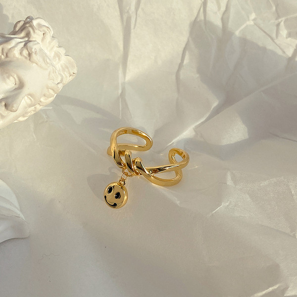 Γυναικείο καθημερινό δαχτυλίδι με μενταγιόν