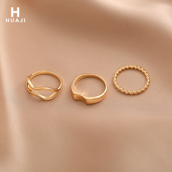 Γυναικείο casual σετ τριών δαχτυλιδιών  - κλασικό μοντέλο