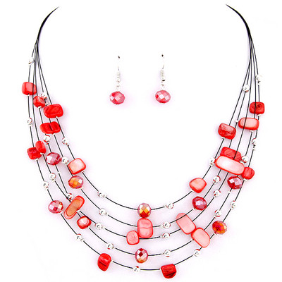 Modernus moteriškas vėrinių ir trumpų auskarų komplektas