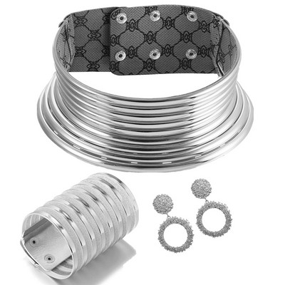 Set modern de cercei bratara si colier in doua modele