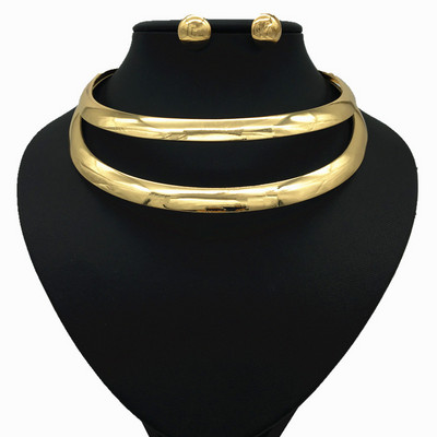 Дамски модерен комплект от колие и обици изчистен модел