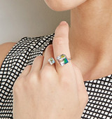 Дамски модерен пръстен с камъни 