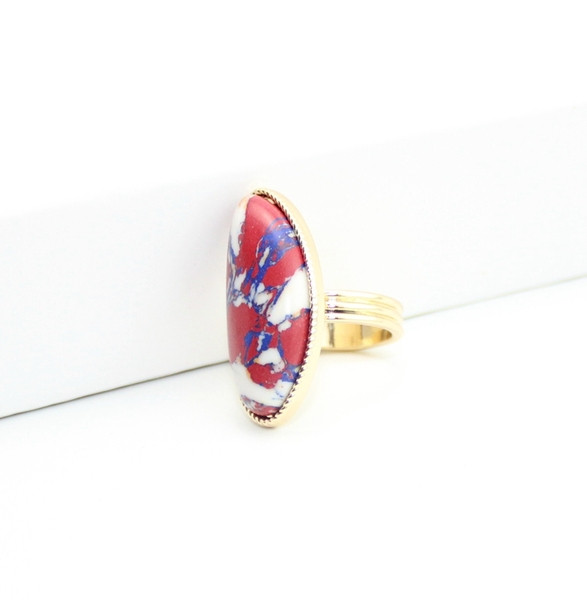 Стилен пръстен с декоративен камък