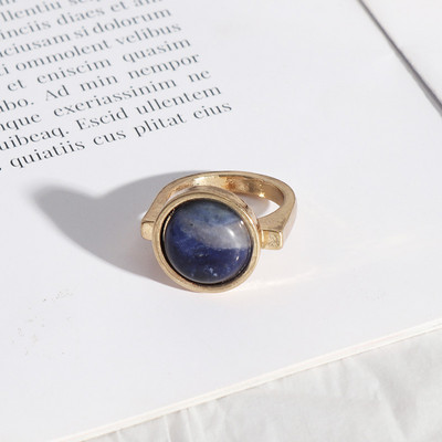 Дамски ежедневен пръстен в кръгла форма с камък