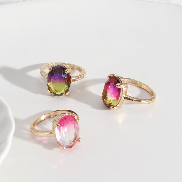 Стилен пръстен тънък модел