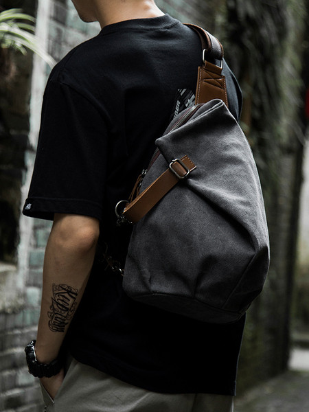 Модерна мъжка раница с една презрамка