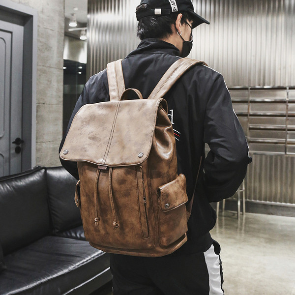 Голяма мъжка ежедневна раница в кафяв цвят