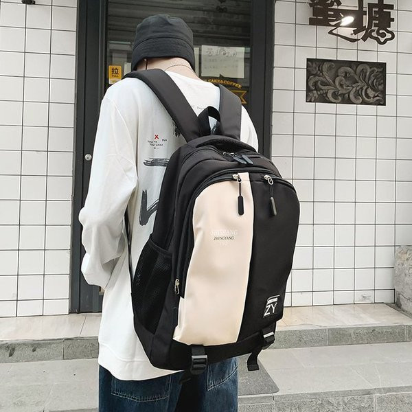 Ежедневна мъжка раница с цип и емблема