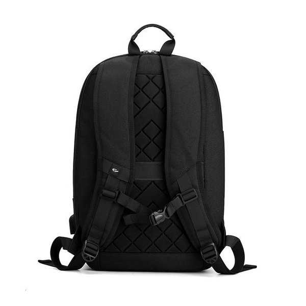 Мъжка водоустойчива и удароустойчива раница с цип