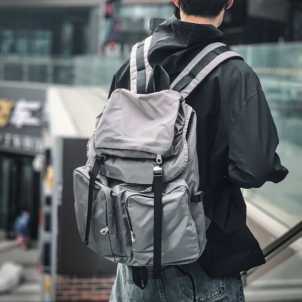 Нов модел водоустойчива раница с джобове - подходяща за мъже и жени