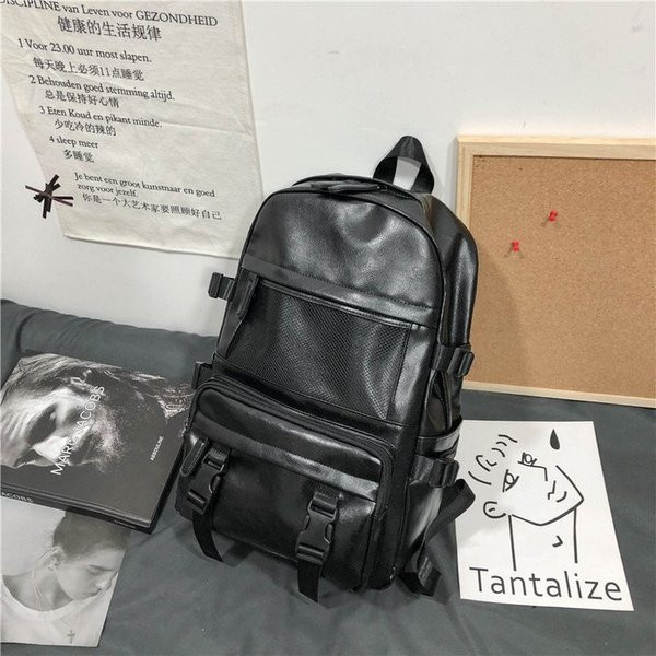 Мъжка ежедневна кожена раница с цип и преден джоб в черен цвят