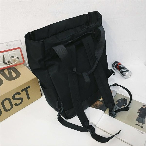 Мъжка водоустойчива раница с надпис и цип