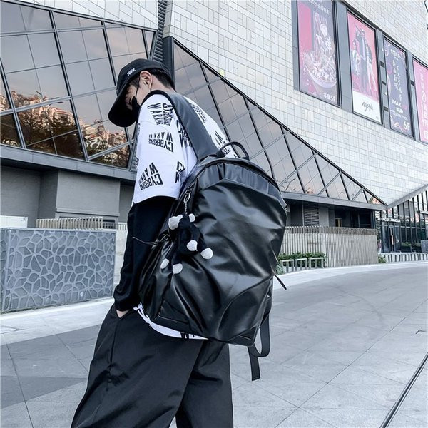 Ежедневна раница с 3D елемент подходяща за черен и сив цвят