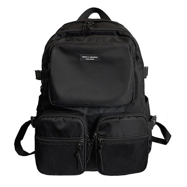 Ежедневна мъжка раница с предни джобове в черен цвят