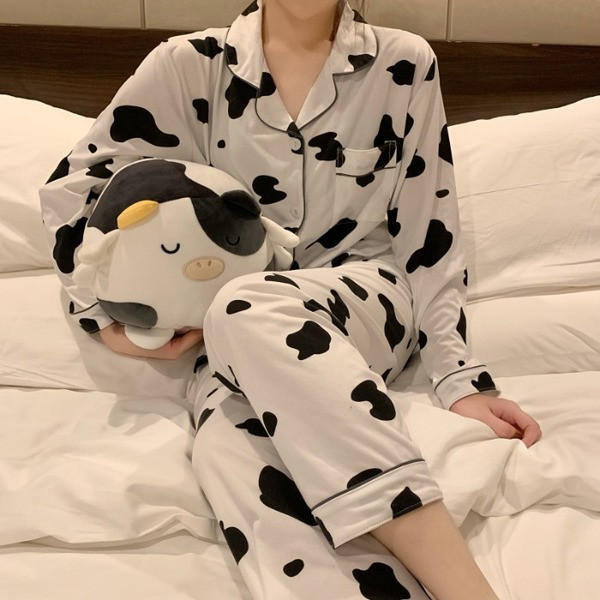 Дамска актуална пижама с животински принт и джоб в два модела