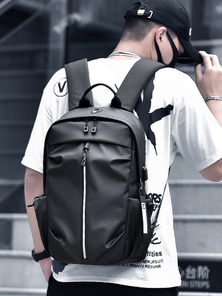 Ежедневна мъжка раница с джобове