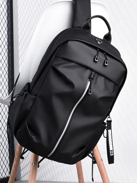 Ежедневна мъжка раница с джобове