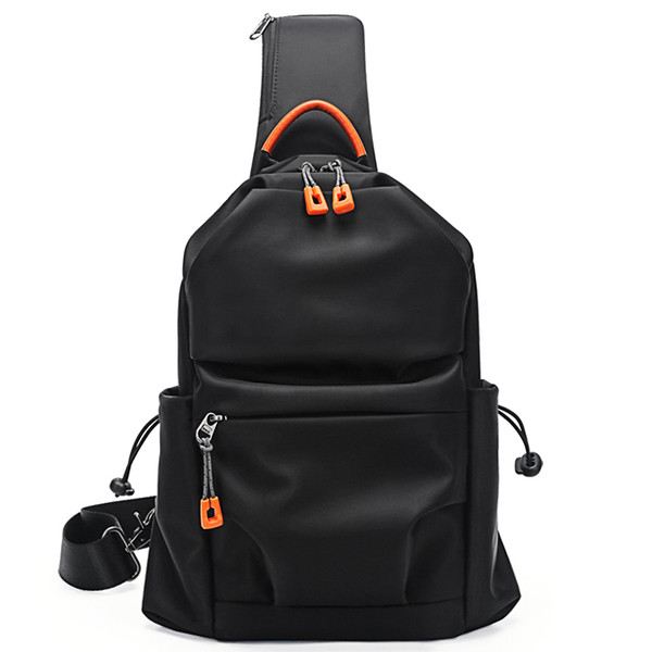 Модерна мъжка водоустойчива раница с цип и една презрамка 