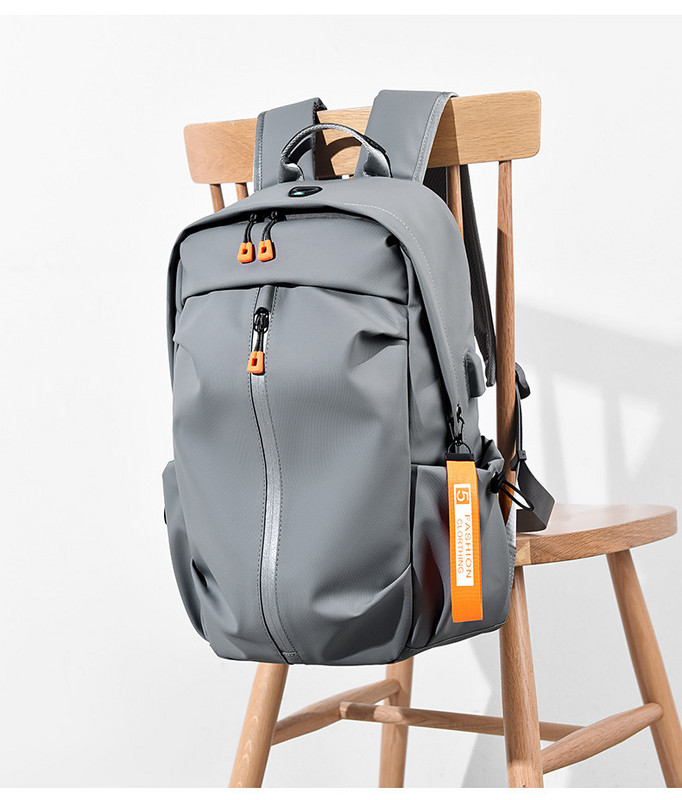 Мъжка ежедневна раница с цип