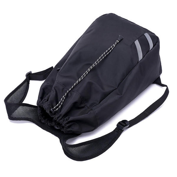 Мъжка спортна раница с връзки и цип