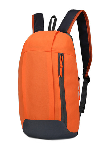 Kelių spalvų kasdieninė vyriška kuprinė su užtrauktuku ir rankena