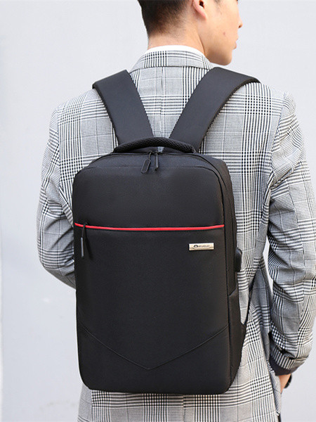 Нов модел мъжка раница с цип - изчистен модел