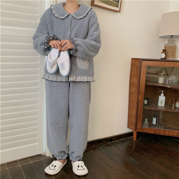 Дамска модерна пижама от дълъг панталон и блуза с джобове