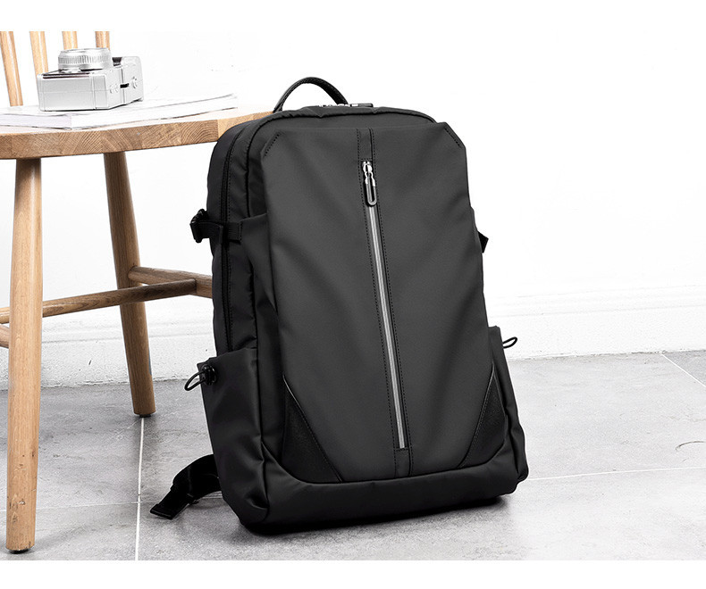 Нов модел мъжка раница от текстил с цип