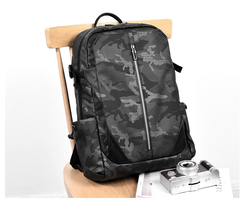 Нов модел мъжка раница от текстил с цип