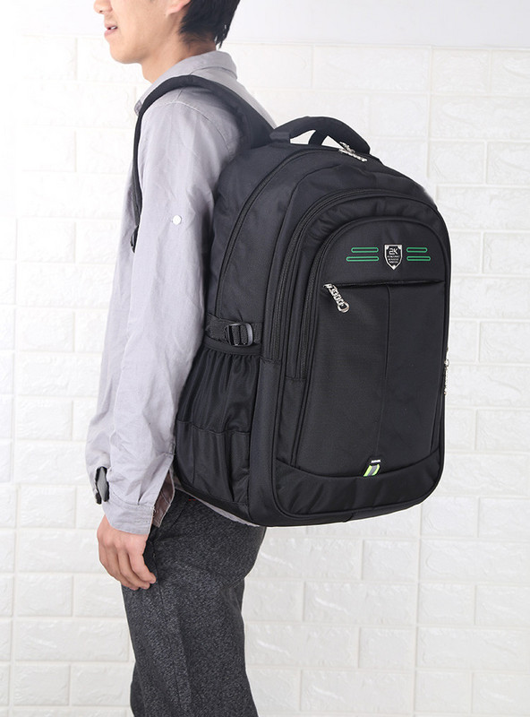 Мъжка раница от текстил с цип и преден джоб 