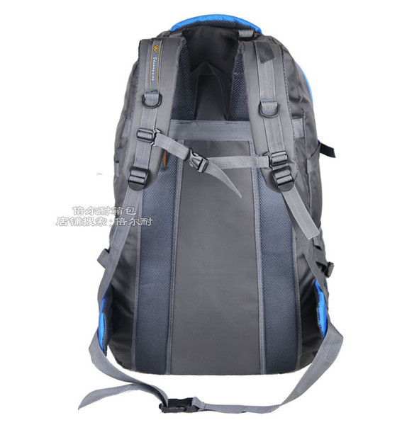 Rucsac modern pentru bărbați cu buzunar frontal în mai multe culori