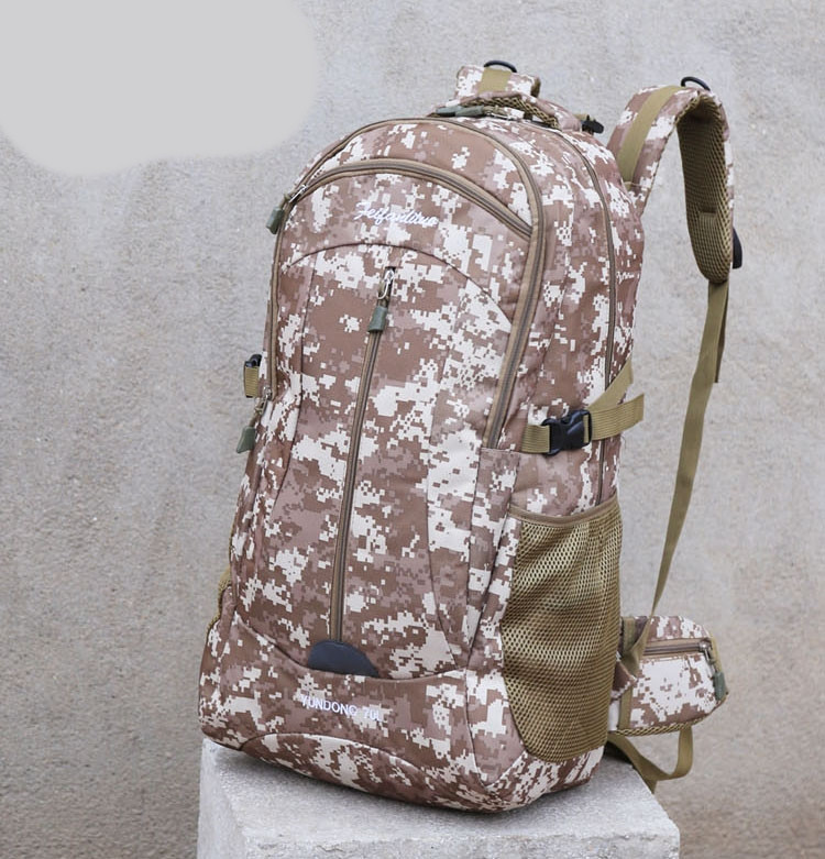 Мъжка раница с цип от текстил в няколко цвята