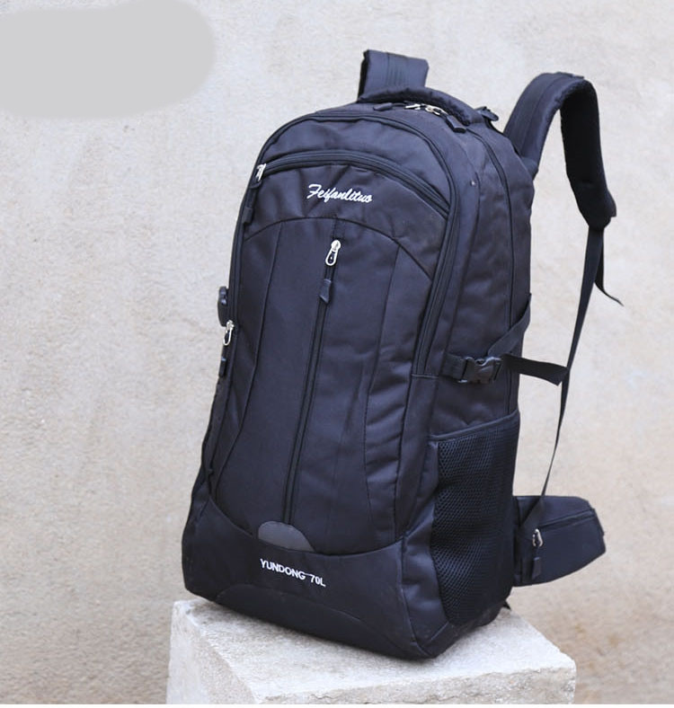 Мъжка раница с цип от текстил в няколко цвята