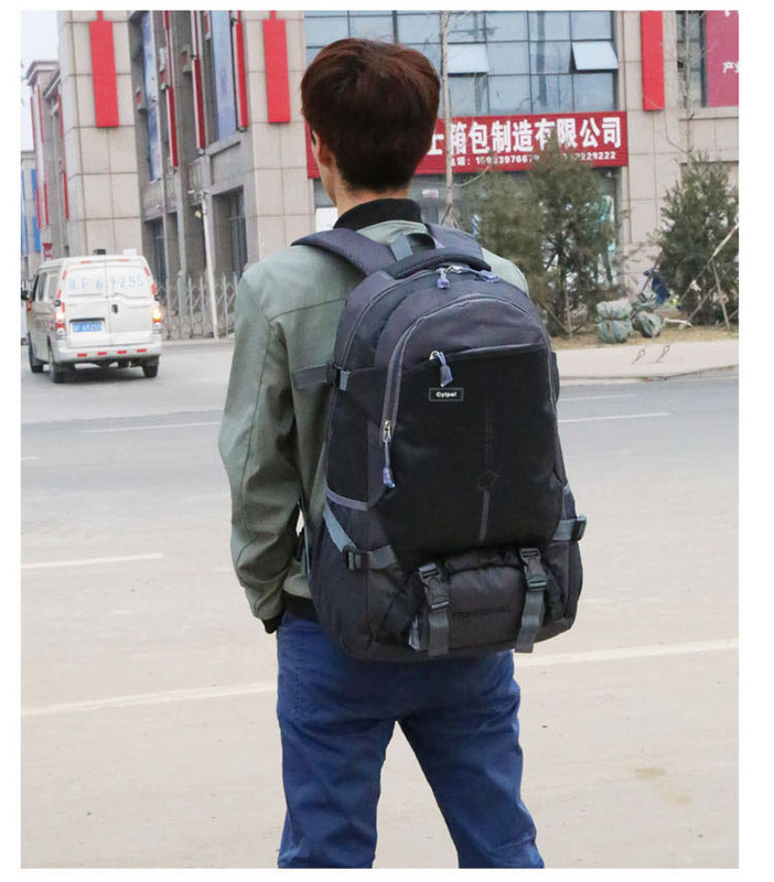 Нов модел мъжка раница от текстил в няколко цвята