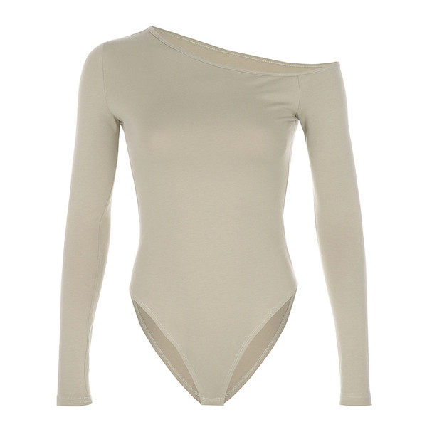 Body modern de damă cu umăr gol și mâneci lungi