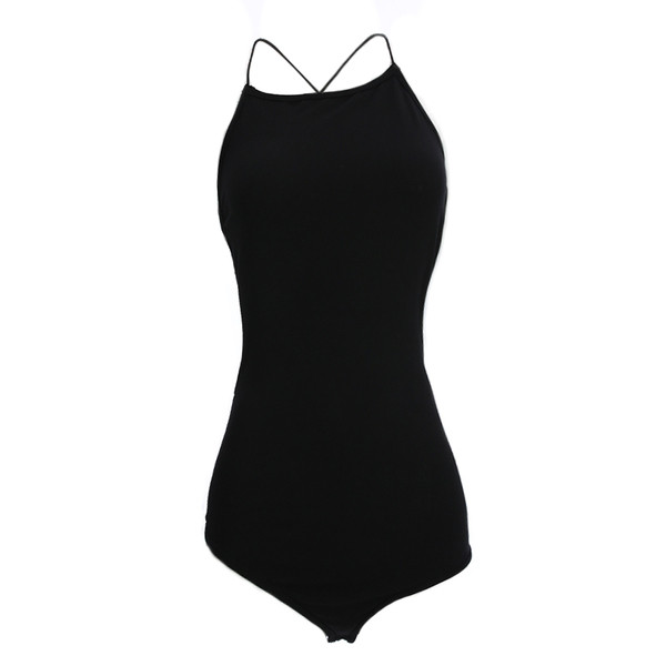 Corp de femeie modern cu spatele gol