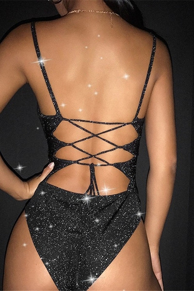 Дамско боди с тънки презрамки и лъскав ефект - черен цвят 