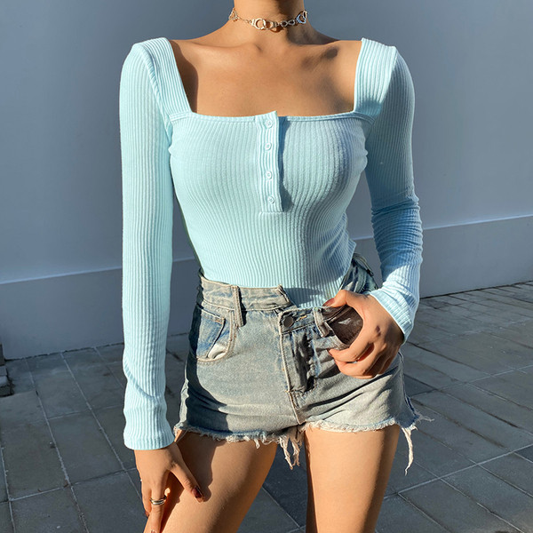 Γυναικείο καθημερινό κορμάκι με τετράγωνο ντεκολτέ και κουμπιά