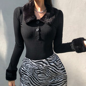 Модерно дамско рипсено боди в черен цвят с пух